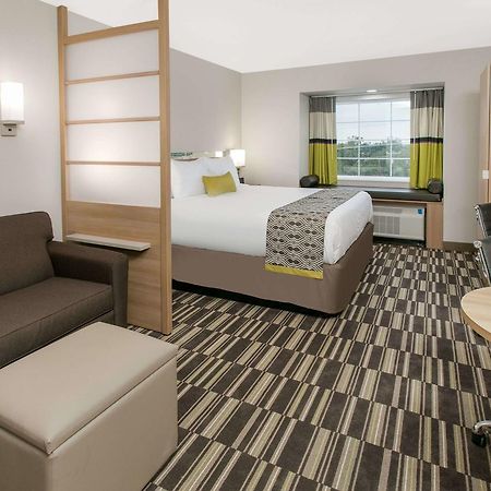 Microtel Inn & Suites By Wyndham Lubbock Extérieur photo