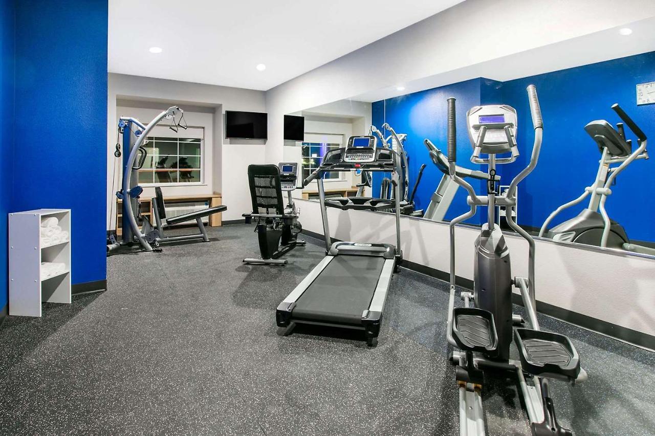 Microtel Inn & Suites By Wyndham Lubbock Extérieur photo