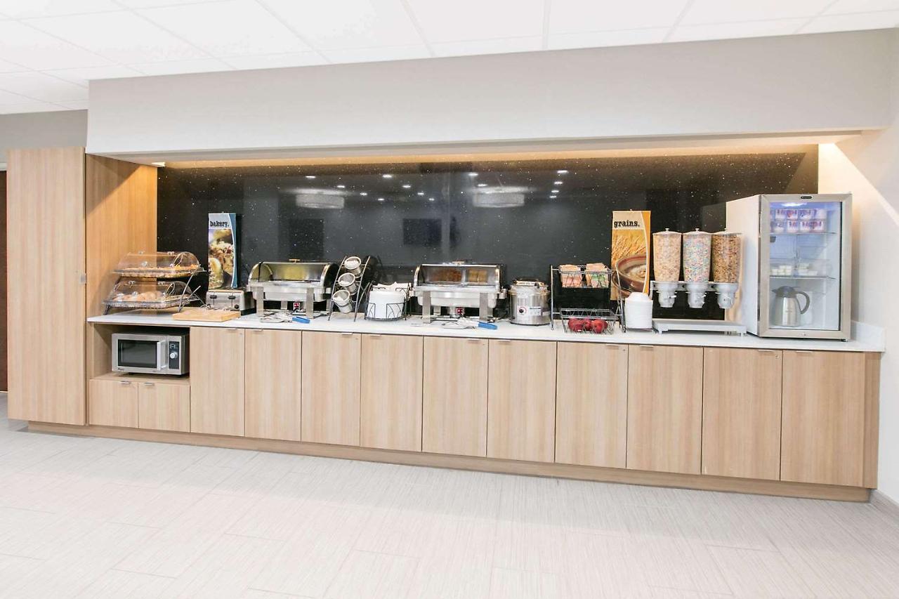 Microtel Inn & Suites By Wyndham Lubbock Extérieur photo